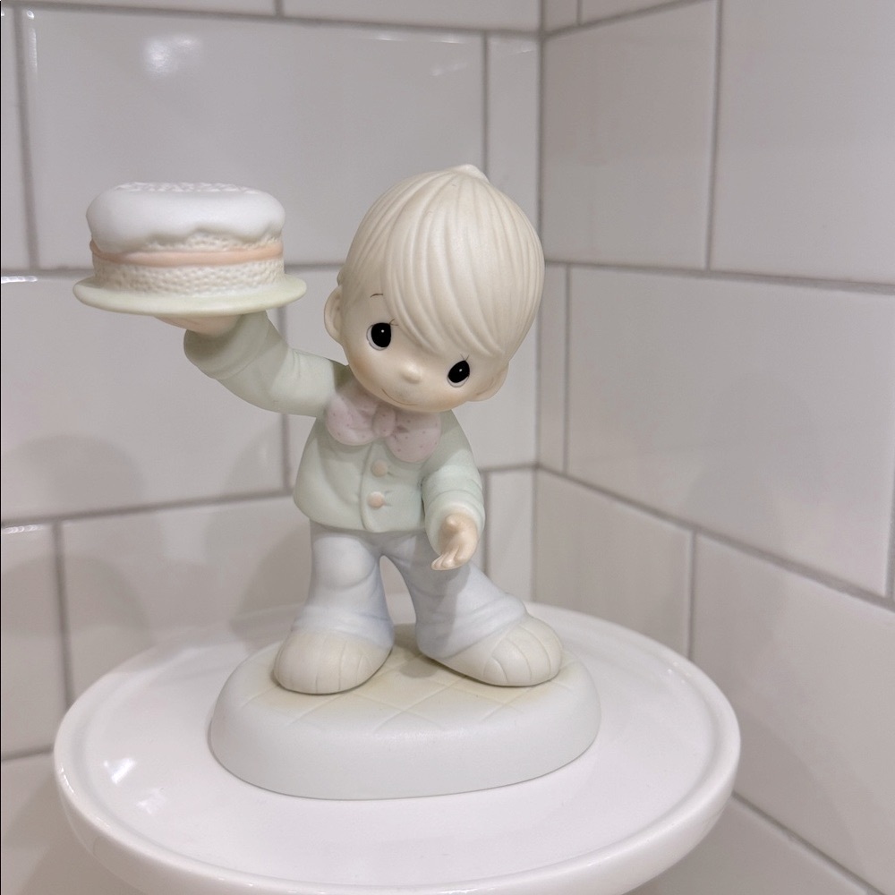 Precious Moments Figurine | Vintage 1986 | Boy with Birthday Cake